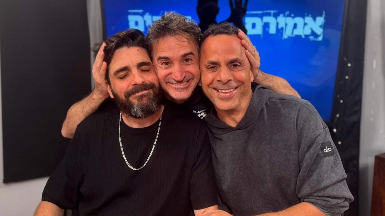 אמירם וחברים טובים מארחים את מני מלכה - פורטל סטנדאפיסט
